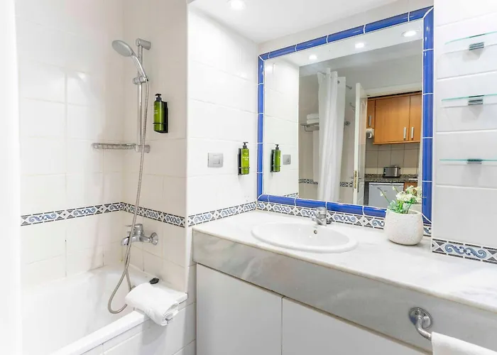 מלון דירות Ona Palm 3*