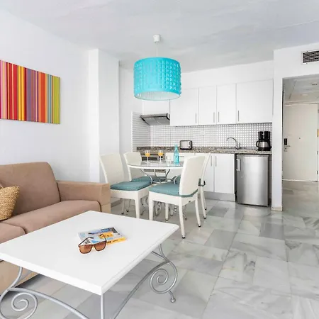 Apart-hotel Palm - Excel & Playa de las Americas (Tenerife)